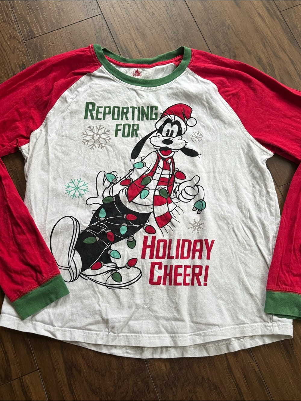 Disney Park Pluto Christmas L Raglan Tee Long Sleeve Red White